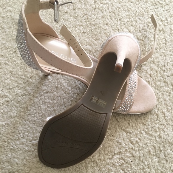 Marc Fisher ankle strap high heels, size 7.5 - Picture 6 of 10